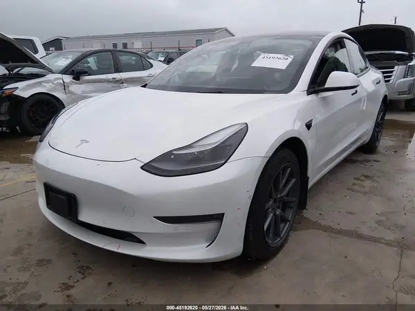 5YJ3E1EB9NF118734 2022 TESLA MODEL 3 - Image 2