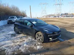 5YJ3E1EB9NF118846 2022 TESLA MODEL 3