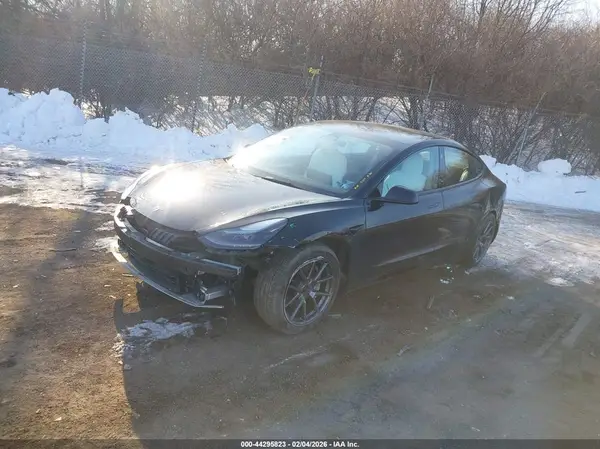 5YJ3E1EB9NF118846 2022 TESLA MODEL 3 - Image 2