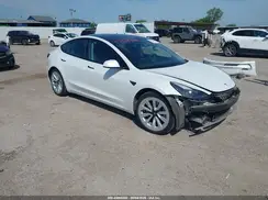 5YJ3E1EB9NF119916 2022 TESLA MODEL 3