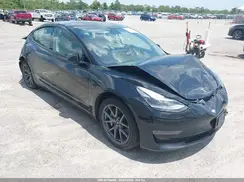 5YJ3E1EB9NF126106 2022 TESLA MODEL 3