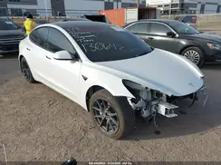 5YJ3E1EB9NF130642 2022 TESLA MODEL 3