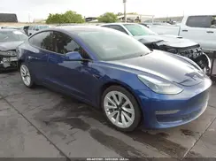 5YJ3E1EB9NF130835 2022 TESLA MODEL 3