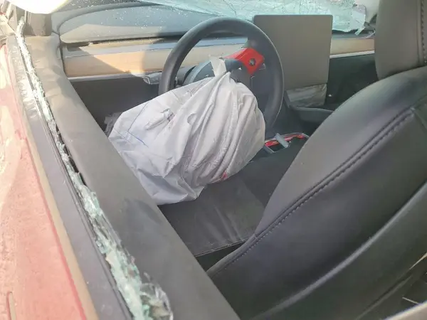 5YJ3E1EB9NF131967 2022 TESLA MODEL 3 - Image 8