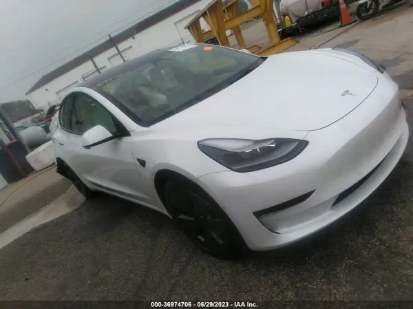 5YJ3E1EB9NF134836 2022 TESLA MODEL 3 - Image 1