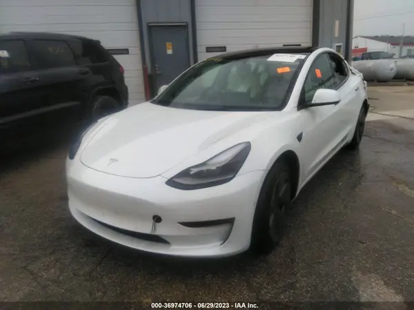 5YJ3E1EB9NF134836 2022 TESLA MODEL 3 - Image 2