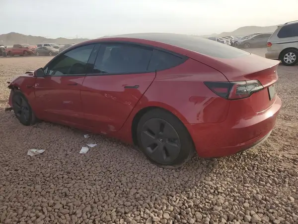 5YJ3E1EB9NF136537 2022 TESLA MODEL 3 - Image 2