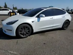 5YJ3E1EB9NF137817 2022 TESLA MODEL 3