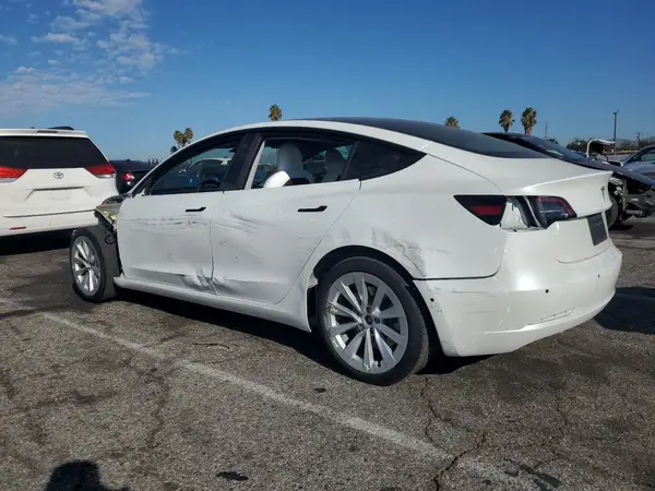 5YJ3E1EB9NF154665 2022 TESLA MODEL 3 - Image 2