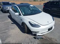 5YJ3E1EB9NF155072 2022 TESLA MODEL 3