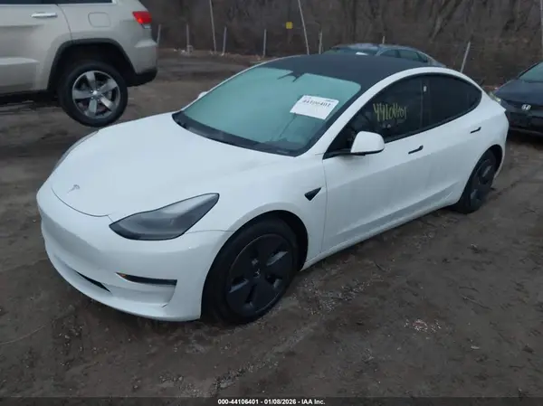 5YJ3E1EB9NF159316 2022 TESLA MODEL 3 - Image 2