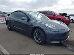 5YJ3E1EB9NF164774 2022 TESLA MODEL 3