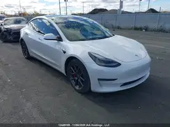 5YJ3E1EB9NF172745 2022 TESLA MODEL 3