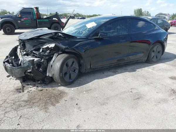 5YJ3E1EB9NF173295 2022 TESLA MODEL 3 - Image 2