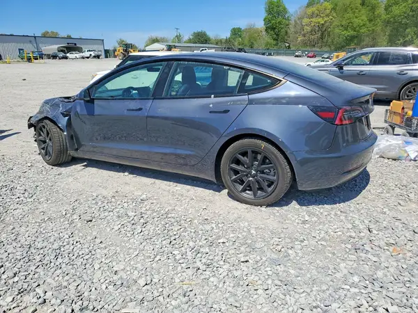 5YJ3E1EB9NF175340 2022 TESLA MODEL 3 - Image 2