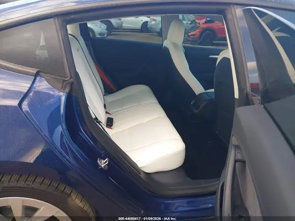 5YJ3E1EB9NF176567 2022 TESLA MODEL 3 - Image 8