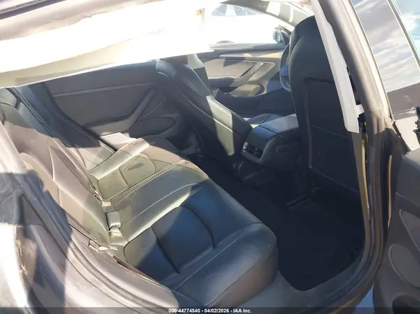 5YJ3E1EB9NF176794 2022 TESLA MODEL 3 - Image 8