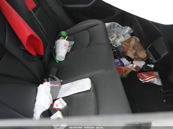 5YJ3E1EB9NF179243 2022 TESLA MODEL 3 - Image 8