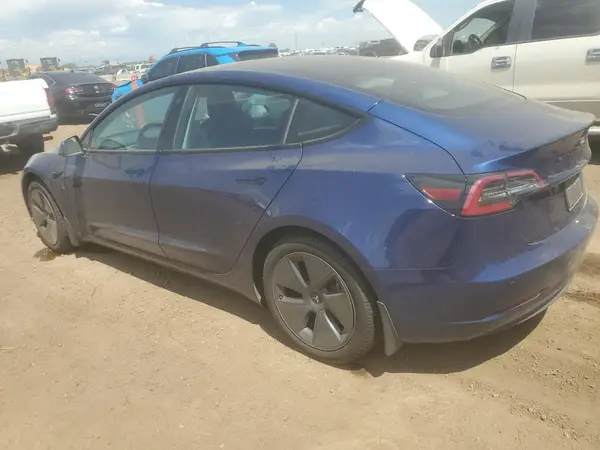 5YJ3E1EB9NF179470 2022 TESLA MODEL 3 - Image 2
