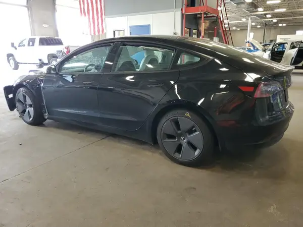 5YJ3E1EB9NF180392 2022 TESLA MODEL 3 - Image 2