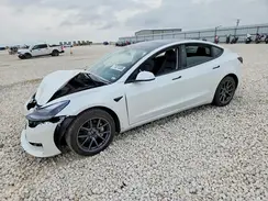 5YJ3E1EB9NF181896 2022 TESLA MODEL 3