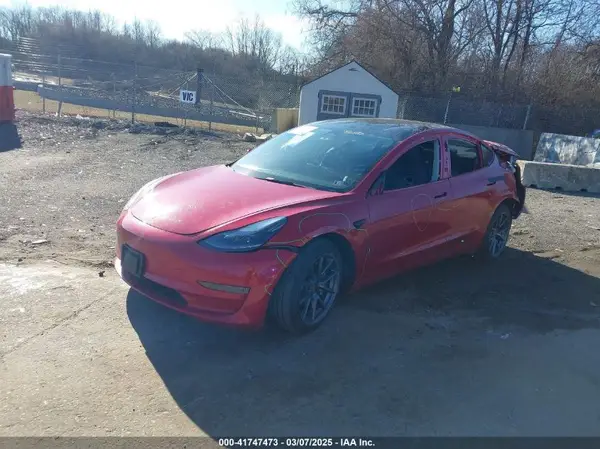 5YJ3E1EB9NF186435 2022 TESLA MODEL 3 - Image 2