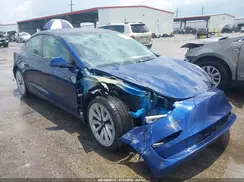5YJ3E1EB9NF188010 2022 TESLA MODEL 3
