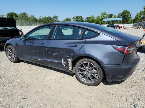 5YJ3E1EB9NF192204 2022 TESLA MODEL 3 - Image 2