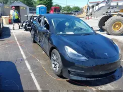 5YJ3E1EB9NF192719 2022 TESLA MODEL 3