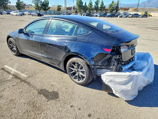 5YJ3E1EB9NF195541 2022 TESLA MODEL 3 - Image 2