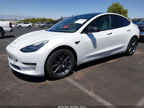 5YJ3E1EB9NF197032 2022 TESLA MODEL 3 - Image 2
