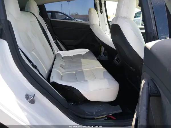 5YJ3E1EB9NF197032 2022 TESLA MODEL 3 - Image 8
