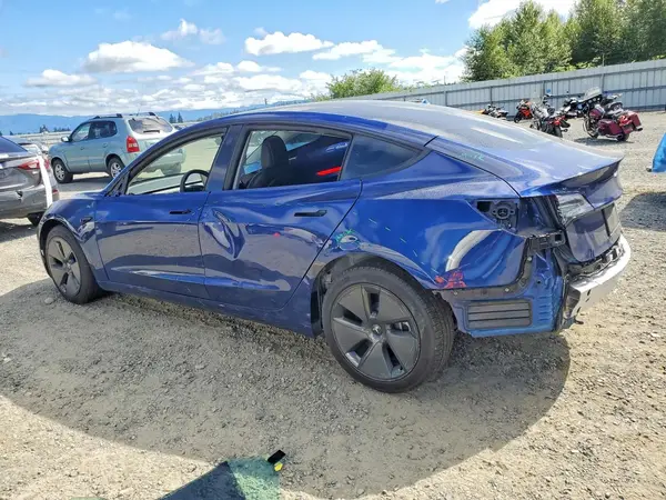 5YJ3E1EB9NF206036 2022 TESLA MODEL 3 - Image 2