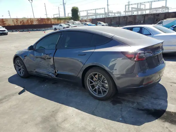 5YJ3E1EB9NF208062 2022 TESLA MODEL 3 - Image 2