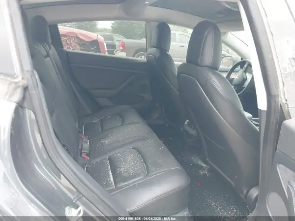 5YJ3E1EB9NF208420 2022 TESLA MODEL 3 - Image 8