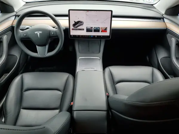 5YJ3E1EB9NF237075 2022 TESLA MODEL 3 - Image 8