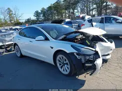 5YJ3E1EB9NF238663 2022 TESLA MODEL 3