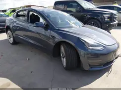 5YJ3E1EB9NF246584 2022 TESLA MODEL 3