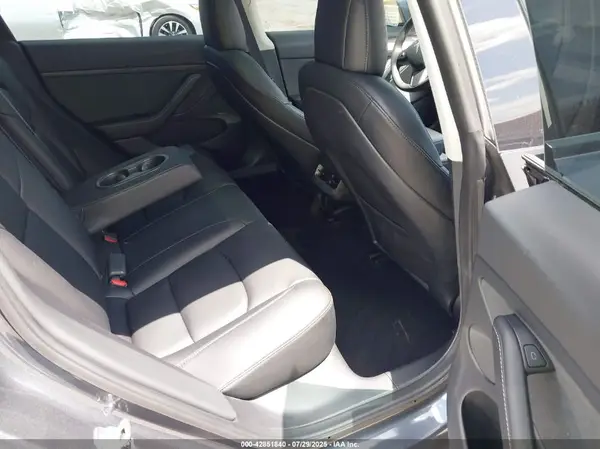 5YJ3E1EB9NF253518 2022 TESLA MODEL 3 - Image 8