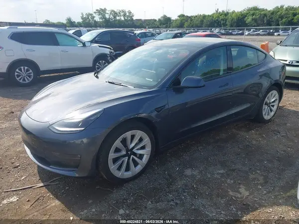 5YJ3E1EB9NF254149 2022 TESLA MODEL 3 - Image 2