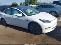 5YJ3E1EB9NF255091 2022 TESLA MODEL 3