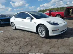 5YJ3E1EB9NF255334 2022 TESLA MODEL 3
