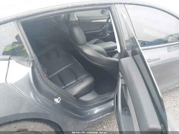 5YJ3E1EB9NF255799 2022 TESLA MODEL 3 - Image 8