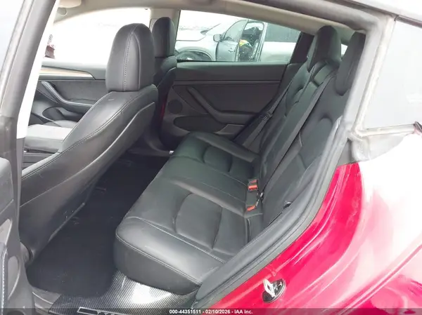 5YJ3E1EB9NF258735 2022 TESLA MODEL 3 - Image 8