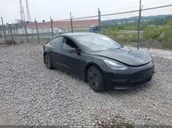 5YJ3E1EB9NF265085 2022 TESLA MODEL 3