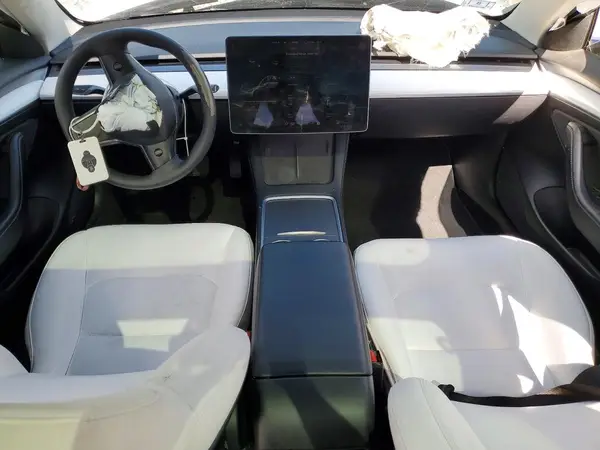 5YJ3E1EB9NF266852 2022 TESLA MODEL 3 - Image 8
