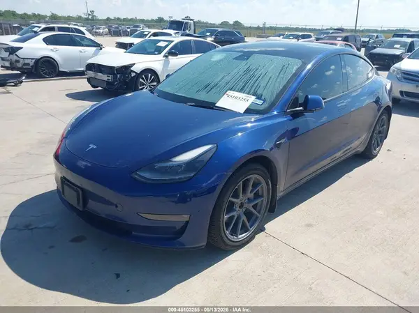 5YJ3E1EB9NF268410 2022 TESLA MODEL 3 - Image 2