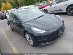5YJ3E1EB9NF278516 2022 TESLA MODEL 3