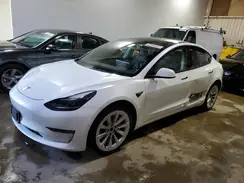 5YJ3E1EB9NF289743 2022 TESLA MODEL 3