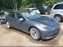 5YJ3E1EB9NF290150 2022 TESLA MODEL 3